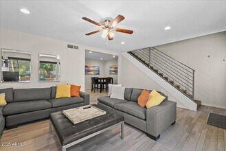 4601 N 73rd St in Scottsdale, AZ - Building Photo - Building Photo