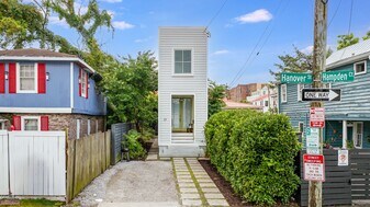 29 Hanover St in Charleston, SC - Building Photo