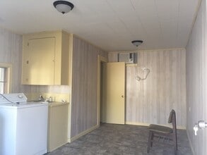 403 E Elm St in Rockmart, GA - Building Photo - Building Photo