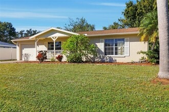 3305 Island Date Cir in Sarasota, FL - Building Photo - Building Photo