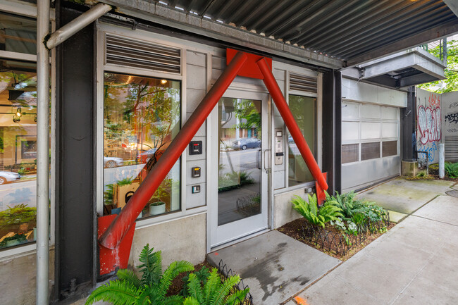 1310 East Union Lofts in Seattle, WA - Building Photo - Building Photo