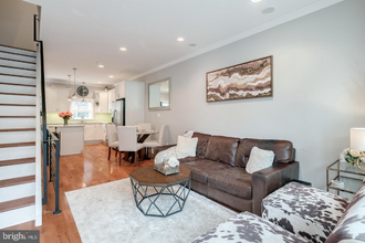 2823 Agate St in Philadelphia, PA - Building Photo - Building Photo