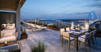 205 Race St, Unit 1B-13B in Philadelphia, PA - Building Photo