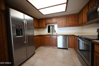 7870 E Camelback Rd in Scottsdale, AZ - Building Photo - Building Photo