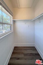 433 W 4th St in Long Beach, CA - Building Photo - Building Photo