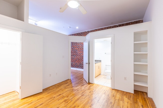 The Lofts on Market Street in Petersburg, VA - Foto de edificio - Interior Photo