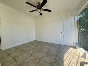 10523 Mansel Ave in Inglewood, CA - Building Photo - Building Photo