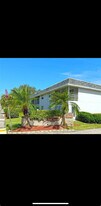 1166 6th Ave, Unit A8 in Vero Beach, FL - Building Photo