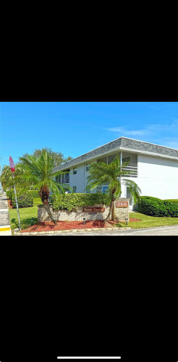 1166 6th Ave in Vero Beach, FL - Building Photo