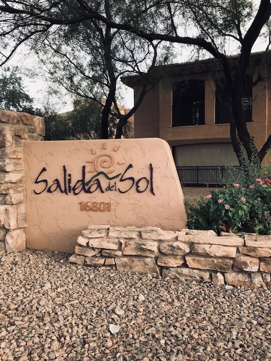 16801 N 94th St, Unit 1006 in Scottsdale, AZ - Foto de edificio