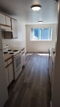 Amber Park Apartments in Salem, OR - Building Photo - Building Photo