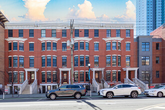 The Brownstones & Townhouses in Jersey City, NJ - Building Photo - Building Photo