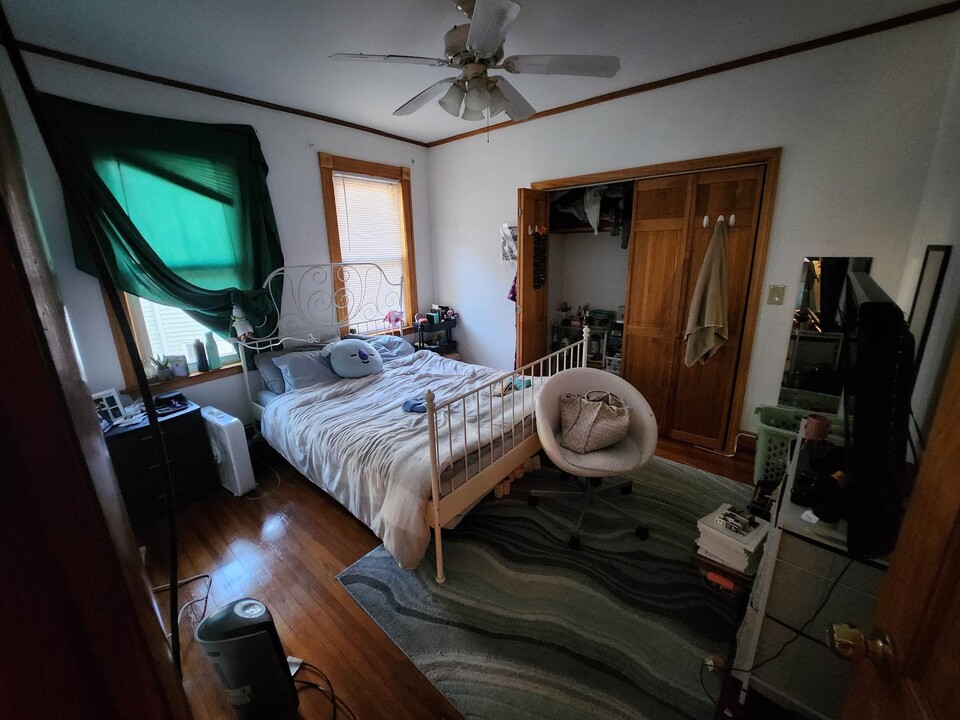 63 Victoria St in Somerville, MA - Building Photo
