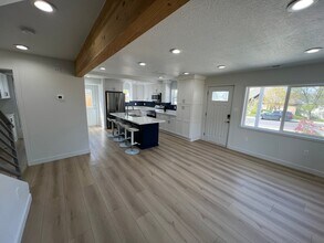 290 N 600 E in Pleasant Grove, UT - Building Photo - Building Photo