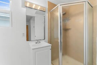 414 Ardmore Rd in West Palm Beach, FL - Building Photo - Building Photo