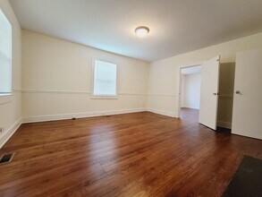 104 N Ransom St in Gastonia, NC - Building Photo - Building Photo