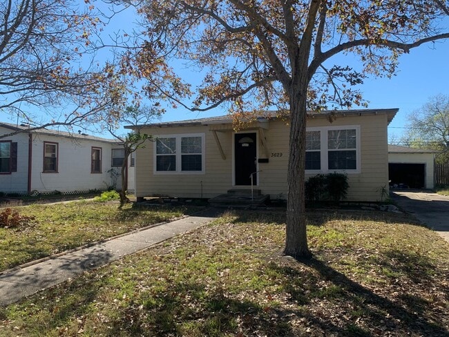 property at 3629 Lawnview St