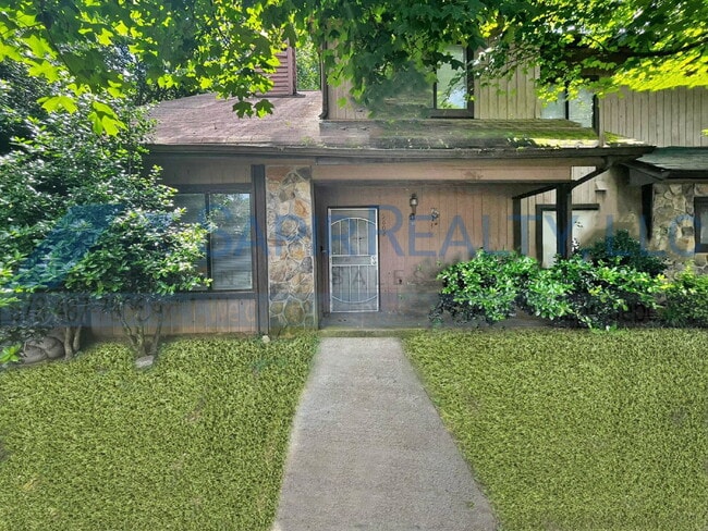 property at 5802 Trent Walk Dr