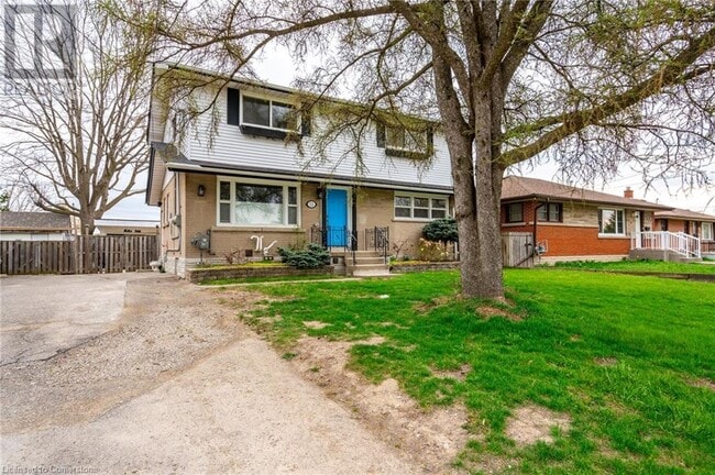 51 Grandfield St