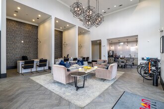 Axis at Watters Creek in Allen, TX - Building Photo - Interior Photo