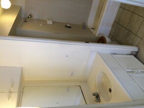 1541 Dominis St-Unit -1602 in Honolulu, HI - Building Photo - Building Photo