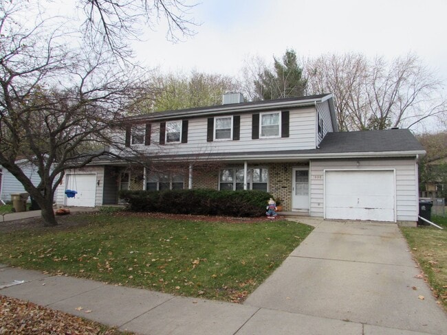 property at 4534 Stein Ave