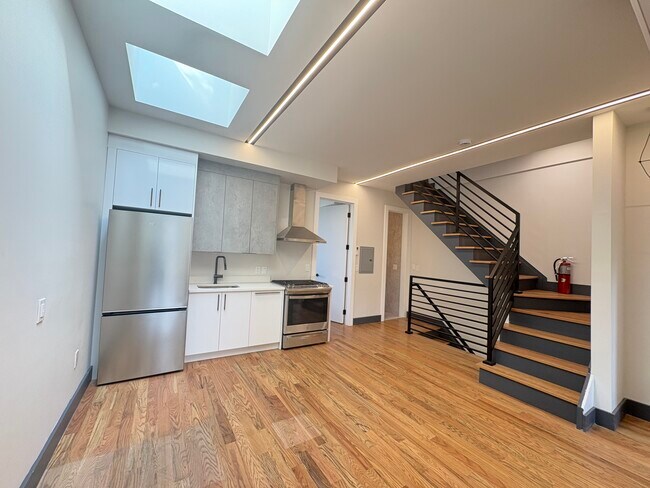 604 Palisade Ave, Unit 1 in Jersey City, NJ - Foto de edificio - Building Photo
