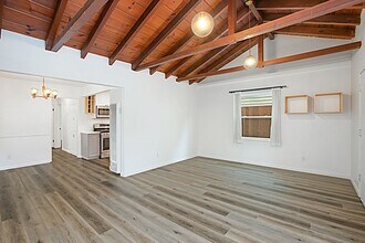 233 G Ave in Coronado, CA - Building Photo - Building Photo