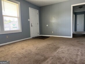 2404 Lake Harbin Rd in Morrow, GA - Building Photo - Building Photo