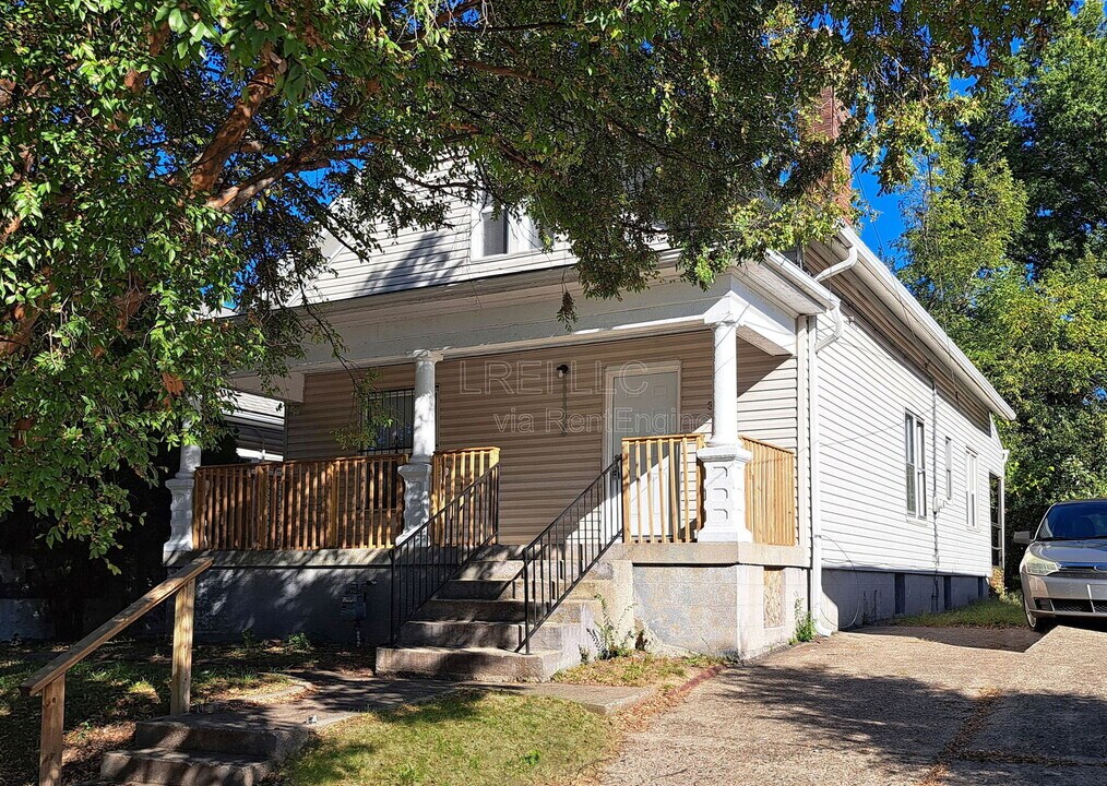 317 S 39th St in Louisville, KY - Building Photo