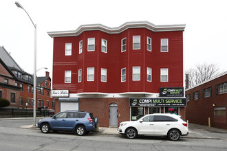 707-713 Merrimack St in Lowell, MA - Building Photo - Building Photo