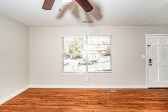 204 Cathy Ln in Birmingham, AL - Building Photo - Building Photo