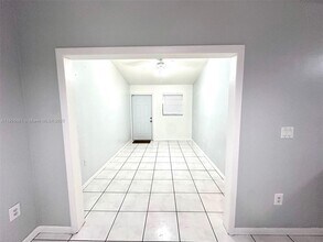 7680 SW 156th Ct in Miami, FL - Building Photo - Building Photo