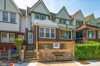 5202 W Berks St photo'