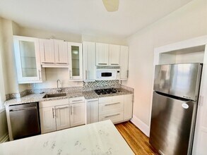 164 Prince St, Unit 2 in Boston, MA - Building Photo - Building Photo