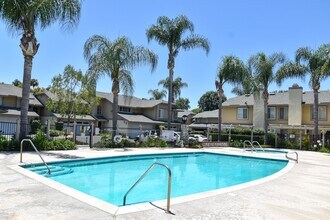 630 W Palm Ave in Orange, CA - Building Photo - Building Photo