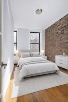 219 E 28th St in New York, NY - Building Photo