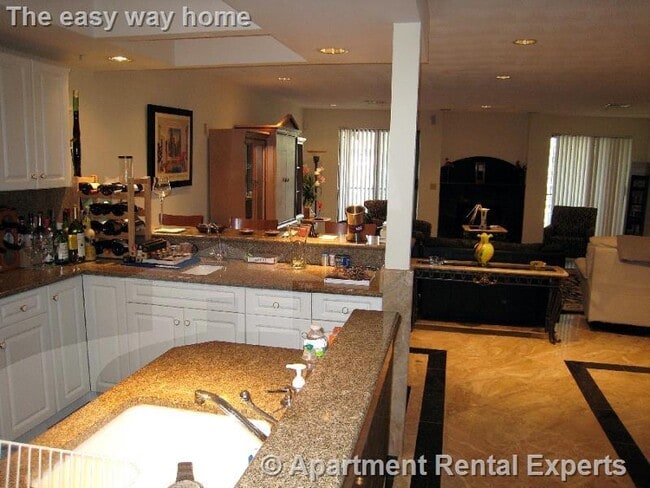 373 Highland Ave in Somerville, MA - Building Photo - Building Photo
