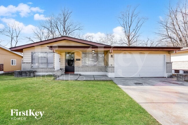 10201 Pannell Dr in St. Louis, MO - Foto de edificio - Building Photo