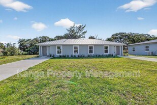 1115 F Ave in Fort Pierce, FL - Building Photo