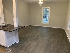 6234 Collins St NE in Covington, GA - Building Photo - Building Photo