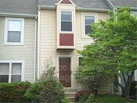 15388 Gatehouse Terrace