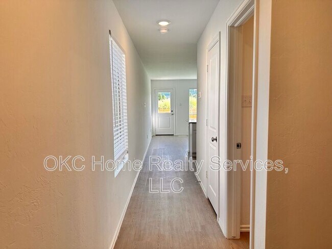 3220 NW 147th Ter in Oklahoma City, OK - Foto de edificio - Building Photo