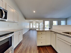 5668 Appaloosa Cir in Morrow, OH - Foto de edificio - Building Photo