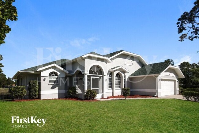3201 East 3rd Street in Lehigh Acres, FL - Building Photo - Building Photo