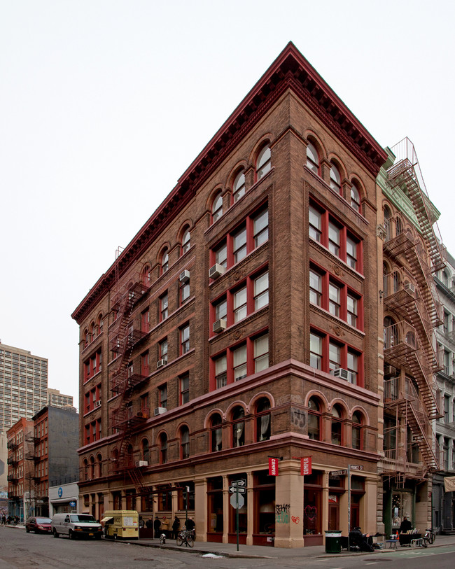 125 Prince St in New York, NY - Building Photo - Building Photo