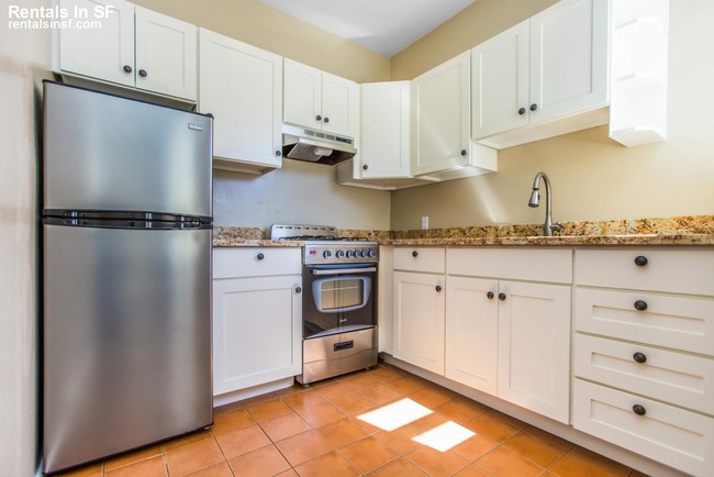 350 Gough St-Unit -4 in San Francisco, CA - Building Photo - Building Photo