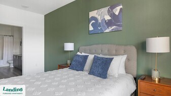 217 S Garland Ave in Garland, TX - Building Photo