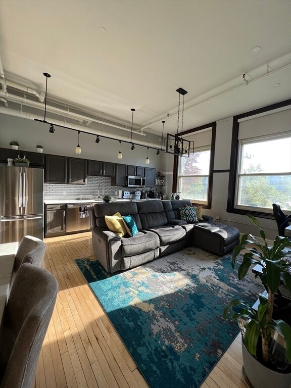 property at 948 Main St