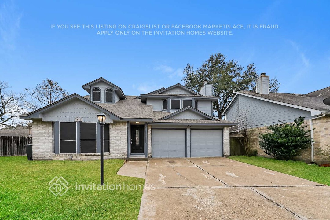 1810 Westmeadow Dr in Houston, TX - Building Photo